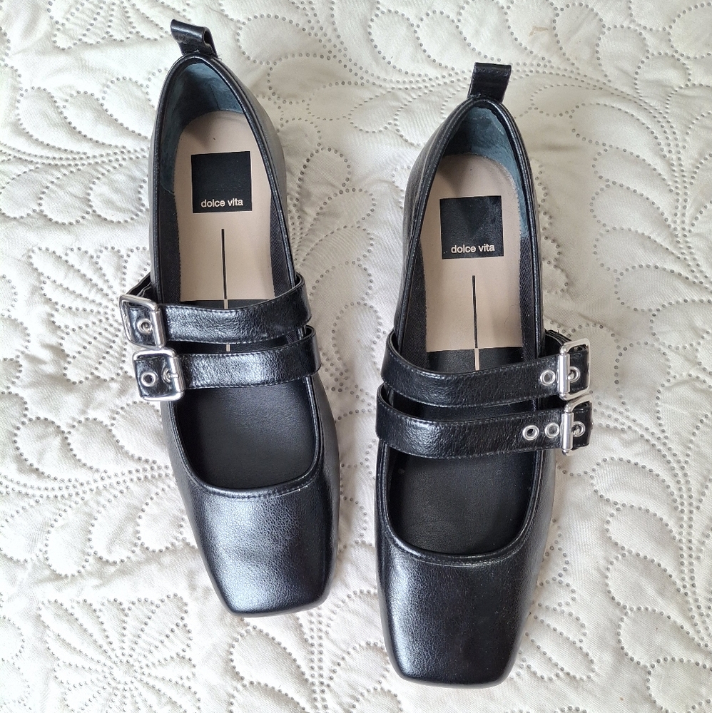 Dolce Vita Ashlyn Mary Jane Flat Black Women's Shoes Square